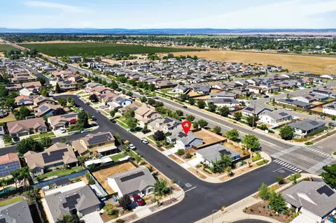 View/Area - 4083 Mcalister Ct, Olivehurst, CA 95961 photo 2 of 7
