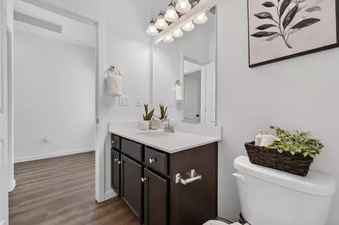 Bath - 4083 Mcalister Ct, Olivehurst, CA 95961 photo 5 of 5
