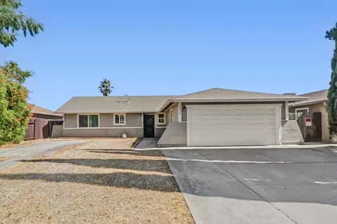 6826 Ewing Way, Sacramento, CA 95828