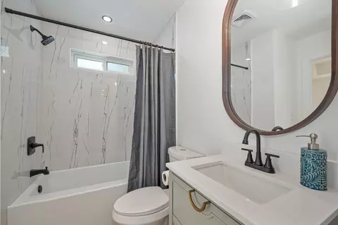 Bath - 3051 Cedar Ravine, Placerville, CA 95667 photo 1 of 4