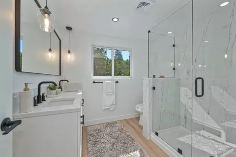 Bath - 3051 Cedar Ravine, Placerville, CA 95667 photo 3 of 4