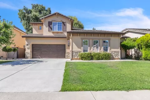 Exterior - 6009 Roswitha Ct, Carmichael, CA 95608 photo 2 of 9