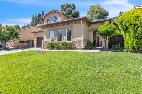 Exterior - 6009 Roswitha Ct, Carmichael, CA 95608 photo 3 of 9