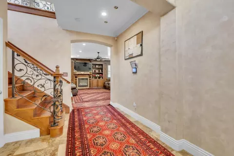 Entry Way - 6009 Roswitha Ct, Carmichael, CA 95608 photo 1 of 3