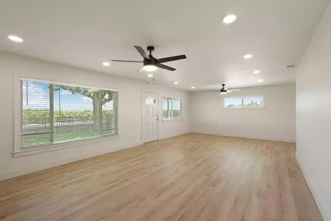 Living - 12967 N Garnero Rd, Lodi, CA 95240 photo 10 of 10