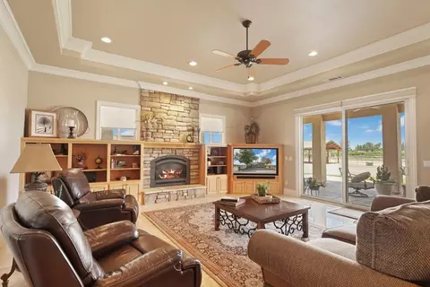 Living - 12967 N Garnero Rd, Lodi, CA 95240 photo 3 of 10