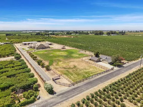 View/Area - 12967 N Garnero Rd, Lodi, CA 95240 photo 6 of 10