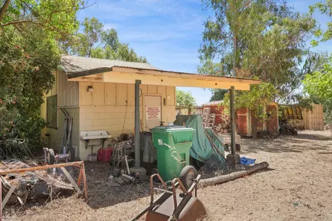 Exterior - 8251 N Waverly Rd, Linden, CA 95236 photo 3 of 26