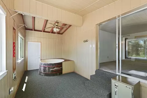 Exterior - 8251 N Waverly Rd, Linden, CA 95236 photo 12 of 26