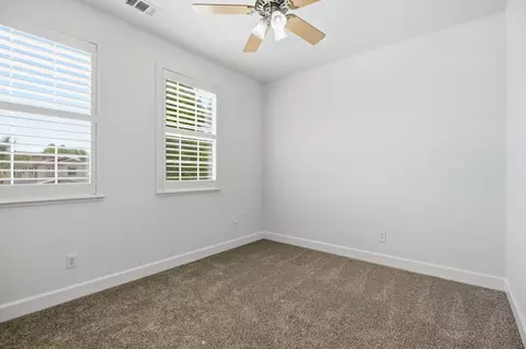 Bedroom - 984 Mcveigh Way, Ripon, CA 95366 photo 2 of 4