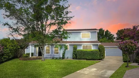15 De Laveaga Ct, Sacramento, CA 95831