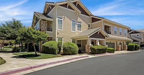 2882 Brighton Beach Way #44, Elk Grove, CA 95758