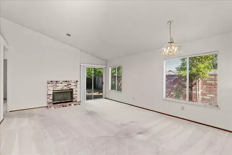 Living - 2005 Eagle Pl, Lodi, CA 95240 photo 1 of 10
