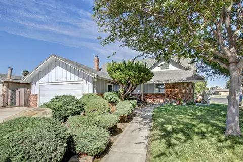 205 Alpine Pl, Woodland, CA 95695