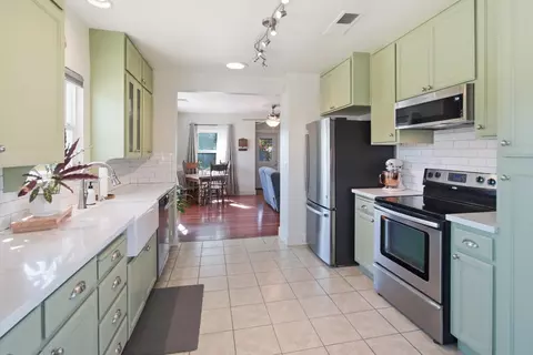 Kitchen - 1999 Highland Dr, Merced, CA 95340 photo 1 of 6