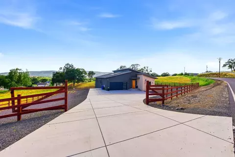 Exterior - 2033 Quiver St, Copperopolis, CA 95228 photo 2 of 21