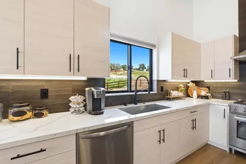Kitchen - 2033 Quiver St, Copperopolis, CA 95228 photo 5 of 10