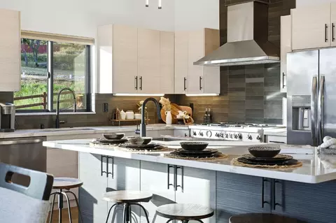 Kitchen - 2033 Quiver St, Copperopolis, CA 95228 photo 7 of 10