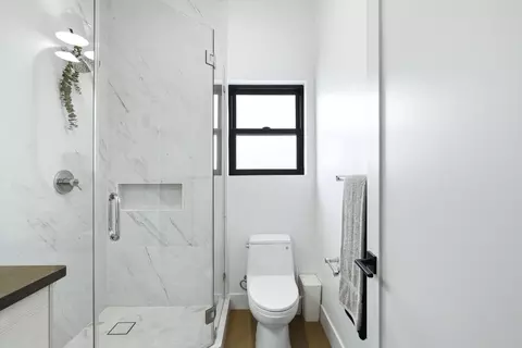 Bath - 2033 Quiver St, Copperopolis, CA 95228 photo 1 of 10