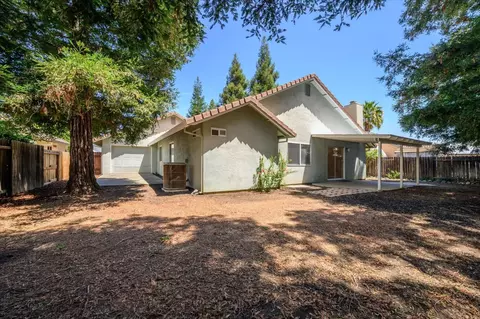 Exterior - 118 Broadview Ln, Winters, CA 95694 photo 8 of 9
