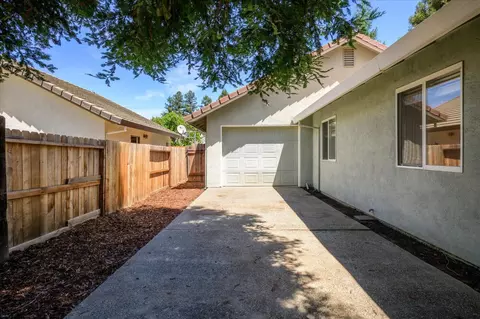 Exterior - 118 Broadview Ln, Winters, CA 95694 photo 9 of 9