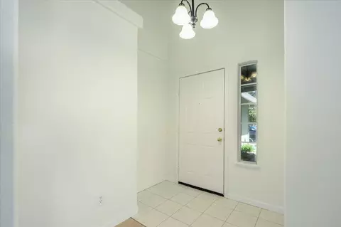Entry Way - 118 Broadview Ln, Winters, CA 95694 photo 1 of 1
