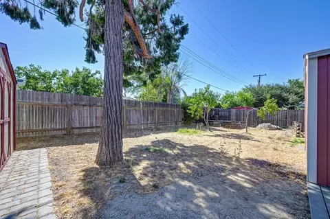 Exterior - 7944 Bellingrath Dr, Elverta, CA 95626 photo 12 of 18