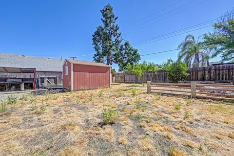 Exterior - 7944 Bellingrath Dr, Elverta, CA 95626 photo 17 of 18