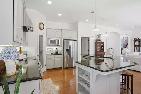 Kitchen - 2835 Castleview Dr, Turlock, CA 95382 photo 3 of 4