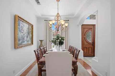 Dining - 2835 Castleview Dr, Turlock, CA 95382 photo 2 of 3