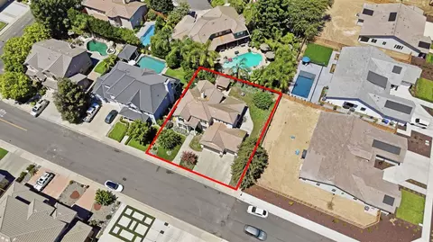 View/Area - 2835 Castleview Dr, Turlock, CA 95382 photo 9 of 10
