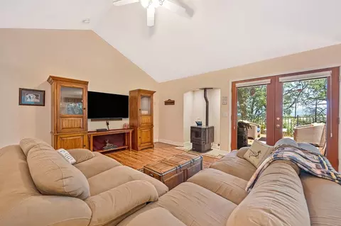 Living - 1975 Union Ridge Rd, Placerville, CA 95667 photo 2 of 3