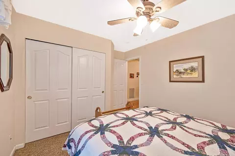 Bedroom - 1975 Union Ridge Rd, Placerville, CA 95667 photo 6 of 7