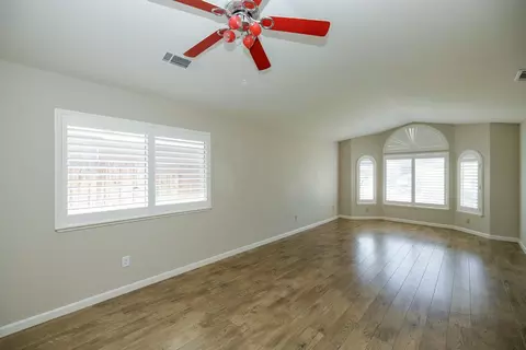 Living - 5409 Danielle Ct, Salida, CA 95368 photo 3 of 13