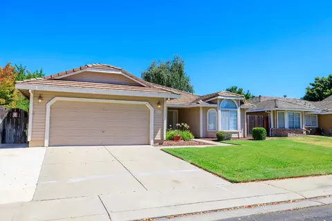 Exterior - 5409 Danielle Ct, Salida, CA 95368 photo 3 of 14