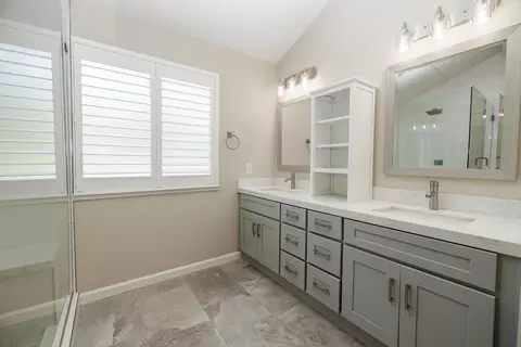 Bath - 5409 Danielle Ct, Salida, CA 95368 photo 3 of 6
