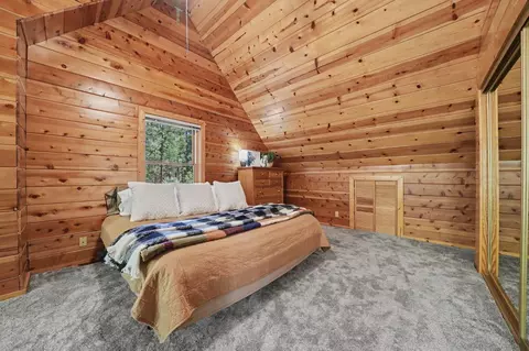 Bedroom - 19720 Bear Ct, Volcano, CA 95689 photo 6 of 9