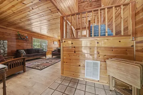 Entry Way - 19720 Bear Ct, Volcano, CA 95689 photo 1 of 6