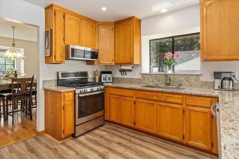 Kitchen - 1554 Vine Maple, Murphys, CA 95247 photo 1 of 3
