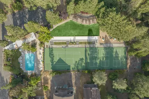 View/Area - 1554 Vine Maple, Murphys, CA 95247 photo 8 of 9