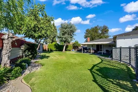 Exterior - 201 Bruce Ct, Modesto, CA 95350 photo 7 of 9