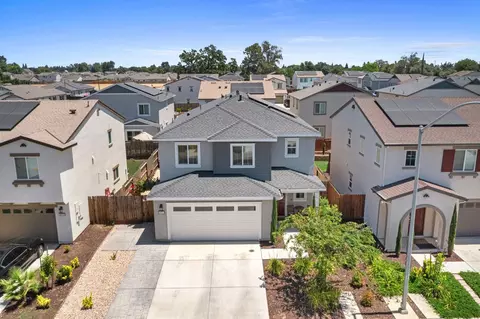 View/Area - 6422 Maple Leaf Ln, Riverbank, CA 95367 photo 1 of 9