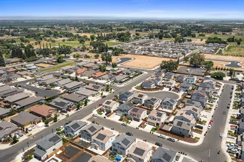 View/Area - 6422 Maple Leaf Ln, Riverbank, CA 95367 photo 9 of 9