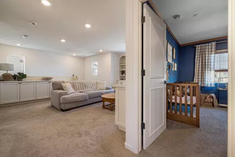 Entry Way - 6422 Maple Leaf Ln, Riverbank, CA 95367 photo 10 of 12