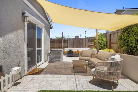 Exterior - 6422 Maple Leaf Ln, Riverbank, CA 95367 photo 5 of 8