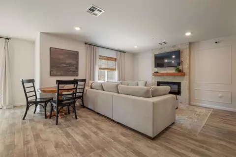 Living - 6422 Maple Leaf Ln, Riverbank, CA 95367 photo 3 of 4