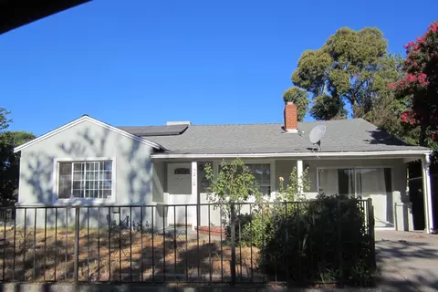 5210 Priscilla Ln, Sacramento, CA 95820
