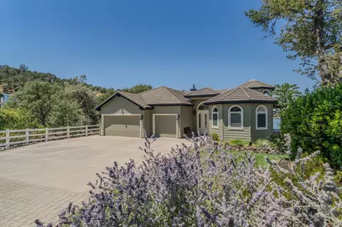Exterior - 1137 Shoreline Ct, Copperopolis, CA 95228 photo 3 of 11
