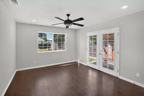 Living - 9436 Pershing Ave, Orangevale, CA 95662 photo 6 of 6