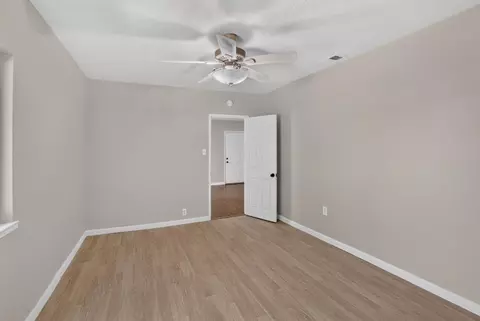 Bedroom - 9436 Pershing Ave, Orangevale, CA 95662 photo 1 of 3